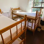 Garibaldi Hostel & Pub